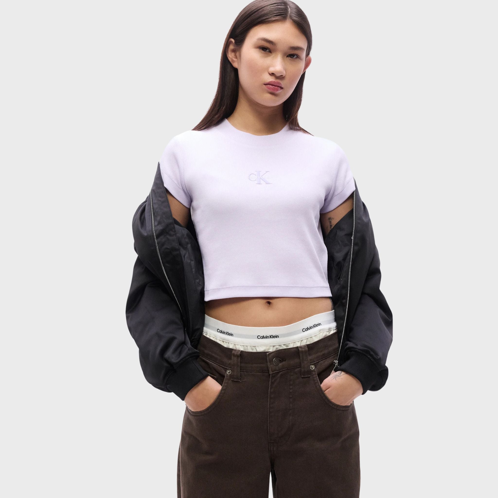 T-SHIRT Lilla Calvin Jeans