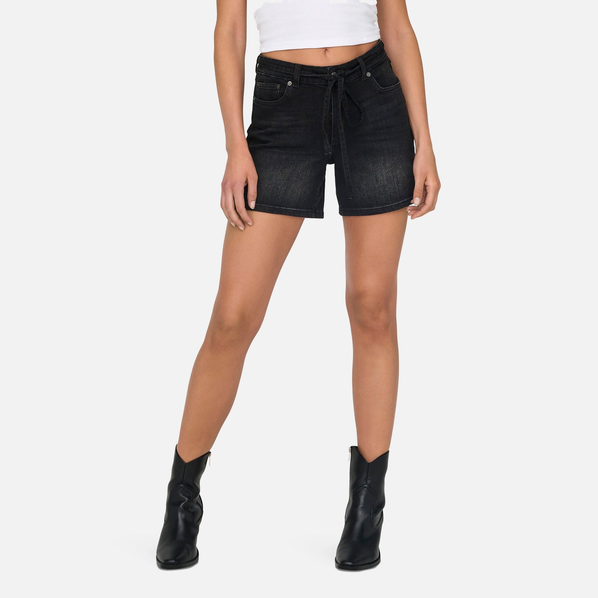 SHORTS Nero Lavato Only