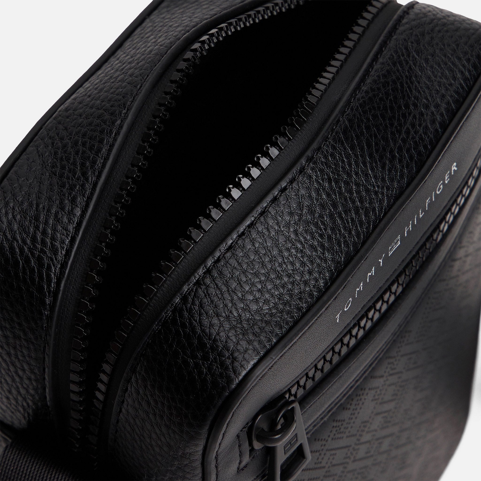 BORSA Nero Tommy Hilfiger