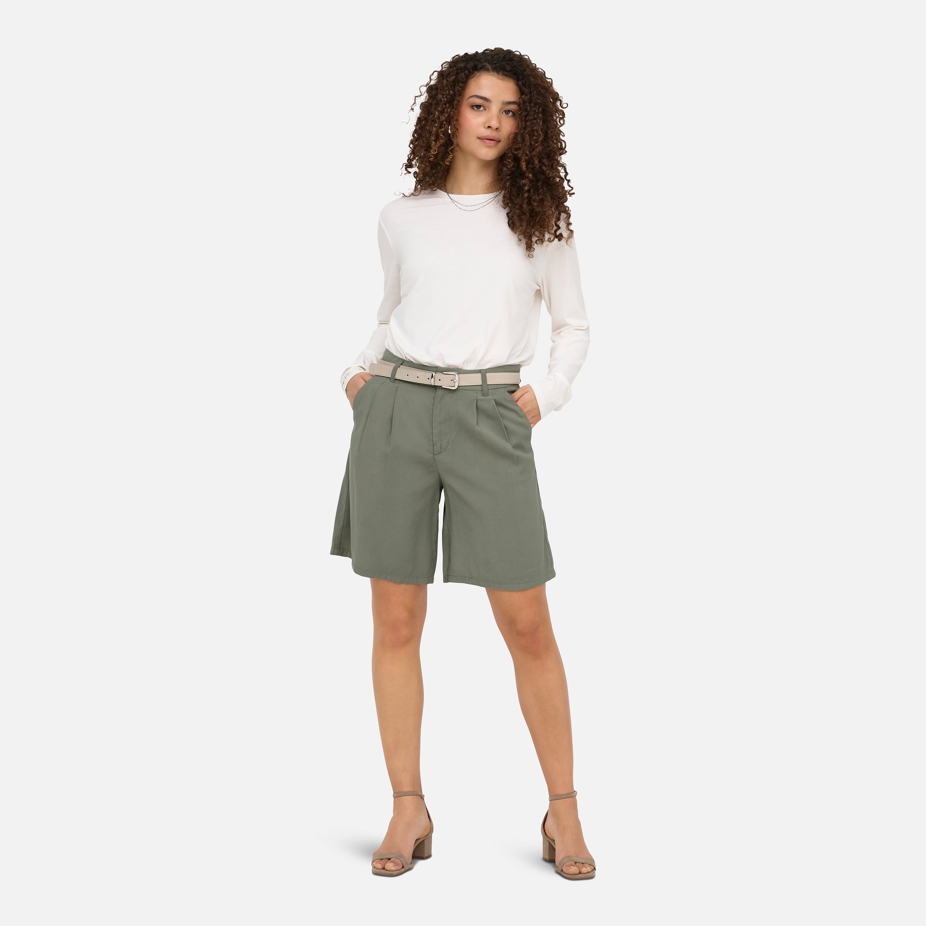SHORTS Verde Only