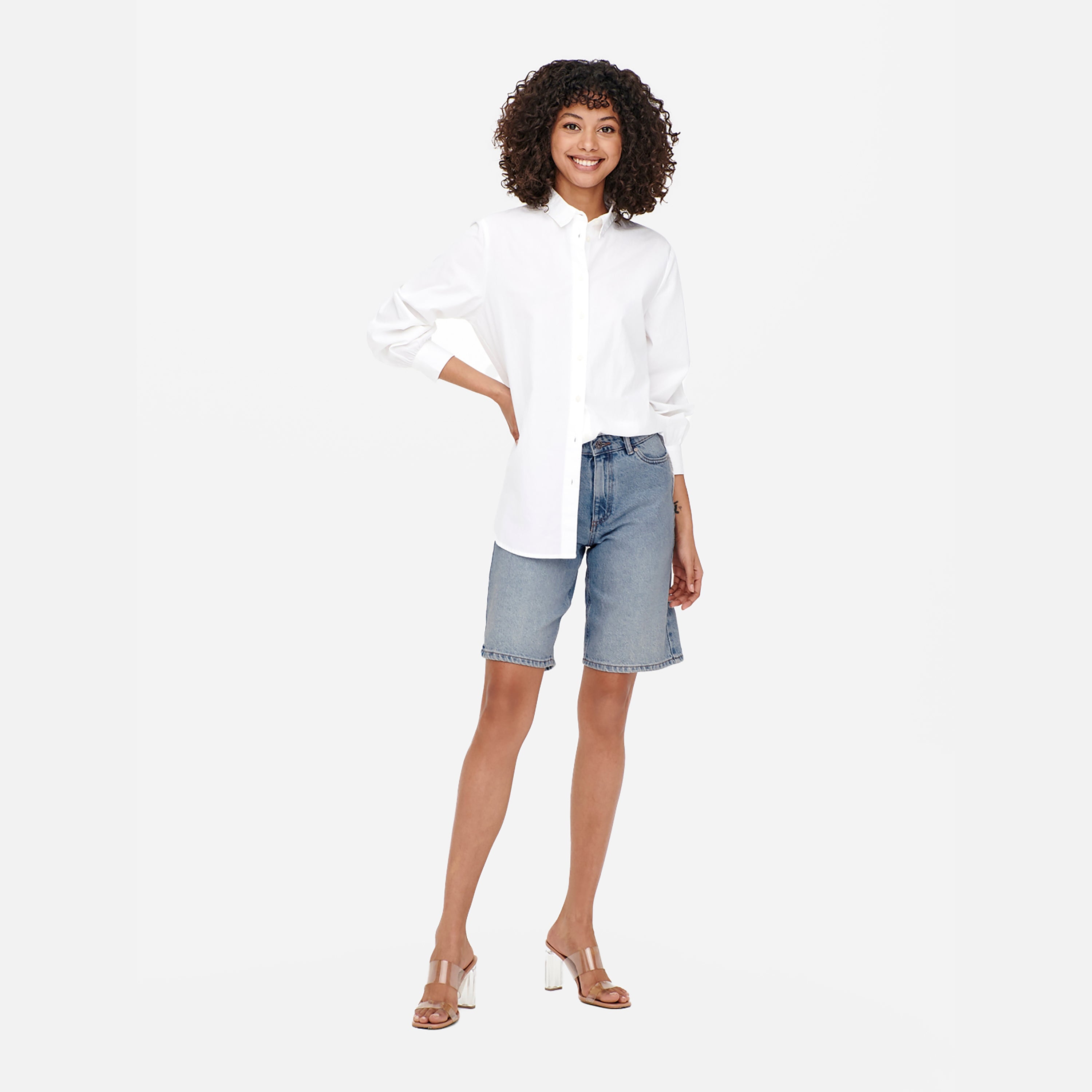 SHORTS Blu Only